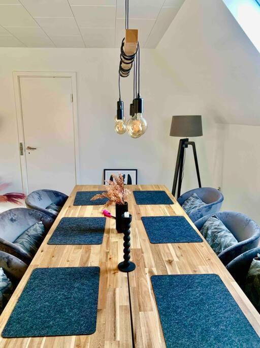 Big Villa In Stege Near Mons Klint With Trampolin Extérieur photo
